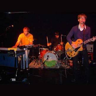The Hentchmen - Rock'n’roll op het scherpst van de snee