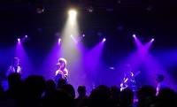 Cate Le Bon - Kleurrijke, toegankelijke en indrukwekkende avant-garde van het moment