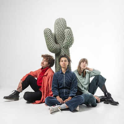 Bodem – We hebben op onze nieuwe plaat bewust gekozen om de klankenkleur uit te breiden, zonder onze eigenheid als band te verliezen