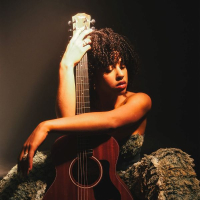 Dinaa fait du bruit !