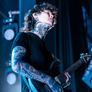 Polyphia - Masters at work op gitaar