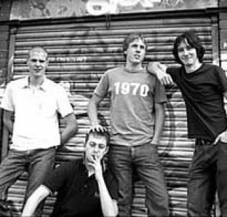 The Rifles dégainent sur Youtube.
