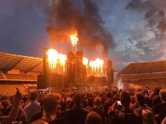 Rammstein - Hier kommt die rookpluim! 