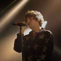 The Kooks – Tandenbijtend in hun ‘Greatest hits’ show