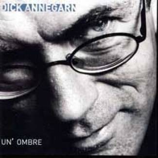 Un´ ombre
