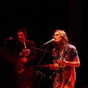 Eva De Roovere &amp; Band geeft de Nederlandstalige luistersong elan