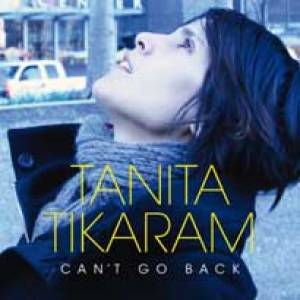 De la poussière sur les chaussures de Tanita Tikaram…