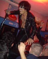 Guitar Wolf - Dementerende rock-‘n-roll