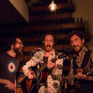 People in Houses fait la pluie ou le beau temps…