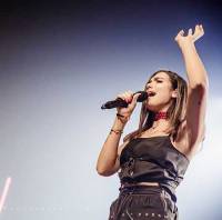 Dua Lipa - Hotter than hell
