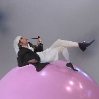 Thomas Fersen au cœur d’une ‘mamyfestation’