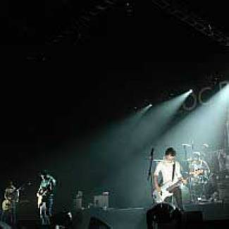 Bloc Party messcherp en genadeloos