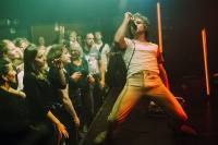 Compact Disk Dummies - Neon Fever Dream, het buskruit heruitgevonden