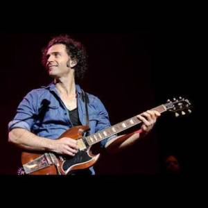 Dweezil Zappa – 50 Years of Frank