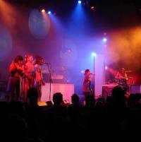 Les Nuits Botanique 2018 – Superorganism – Vertoeven in een plezierige wereld …