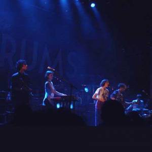 Chairlift – lentebloesem droompop , soms donkerbewolkt