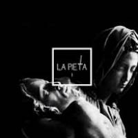 La Pieta se laisse aller "A la folie"