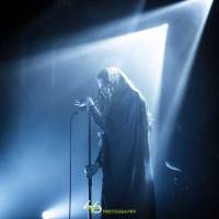 Oathbreaker braakt het uit.