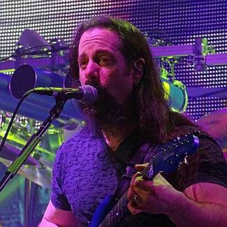 Dream Theater extravaganza in nokvolle Aéronef