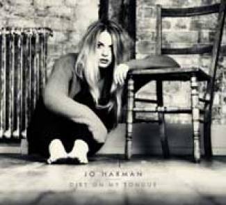 La langue de Jo Harman…