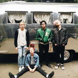 SWMRS - Niets dan anthems en crowdsurfen 