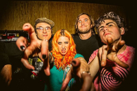 Frankie &amp; The Witch Fingers - Psych-rock op kruissnelheid