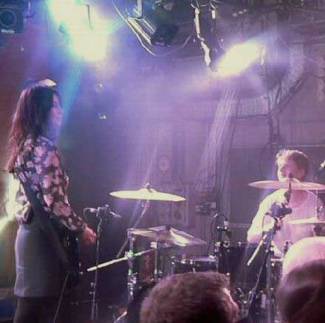 Blood Red Shoes niet uit hun lood te slaan