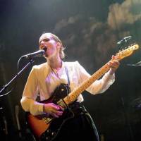 Anna Calvi - Een warme gloed