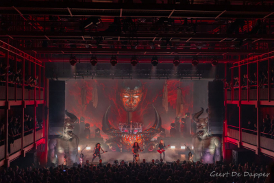 Kreator – Rollarcoaster van Hel en Verdoemenis