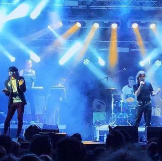 Ariel Pink + Julia Holter + Flying Horseman - Een avond met ups en downs