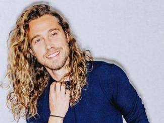 Eddy de Pretto en featuring sur le dernier clip de Julien Doré…