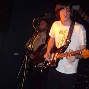 The Shivas spelen ten dans