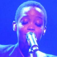 Un grain soul irrésistible dans la voix…