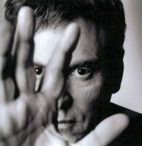 La face rock de Pierre Rapsat…