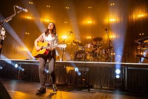Amy Macdonald - Deugddoend in melancholie, weemoed en extravertie