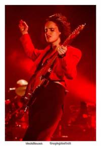 Anna Calvi creëert een bijzonder sfeertje!  