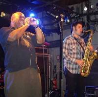 Cool Soul Festival - Barrence Whitfield &amp; The Savages - Soul... maar dan wel uit de garage