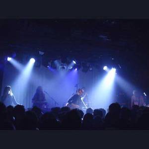 Crystal Fighters leidt een ‘hotte, zotte” zomer in de AB Club …