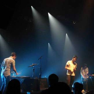Dirty Beaches - Neurotische dwangbuisrock