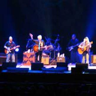 Crosby, Stills &amp; Nash: lieflijke meerstemmige zang van een uiterst gevarieerd concert