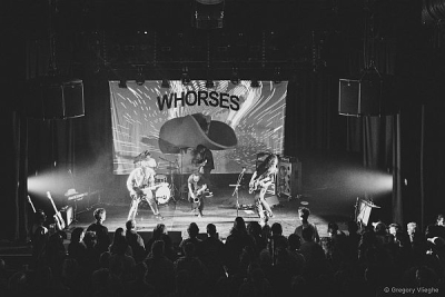 Whorses - Een schizofreen is nooit alleen