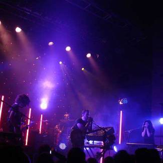M83: Fonkelend en verbluffend!