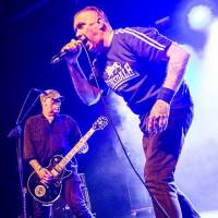 Sham 69 – Tim V United?!