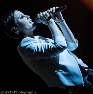 The Cranberries – evenwichtige set in strijkerspak!