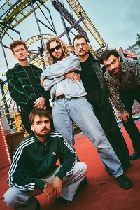Mysery Hounds -single-
