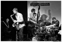 Devin Gray Quartet - Een boeiend filmische trip die de jazzgrens doet vervagen