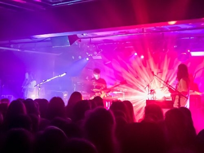 Declan McKenna - Indrukwekkende Britpop fenomeen demonstreert bakken ambitie