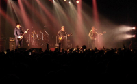 The Libertines - Standvastige set van speels, ongedwongen Britse garagerock’n’roll