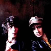 De l'encre sur les mains, des idées plein la tête