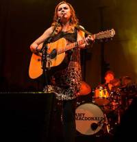 Amy MacDonald: ergens tussen gewoon en geniaal